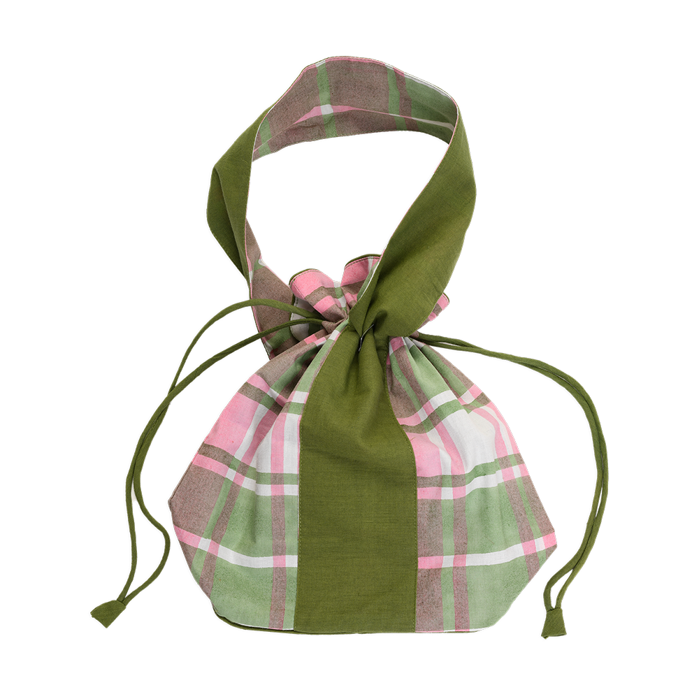 Final Sale: Dumpling Bag in Tartan Print