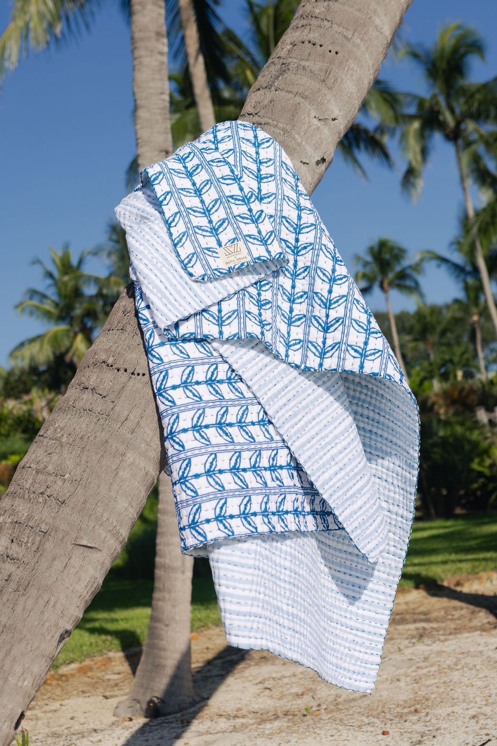 Gudri Quilt in Grecian Floral, Directoire Blue