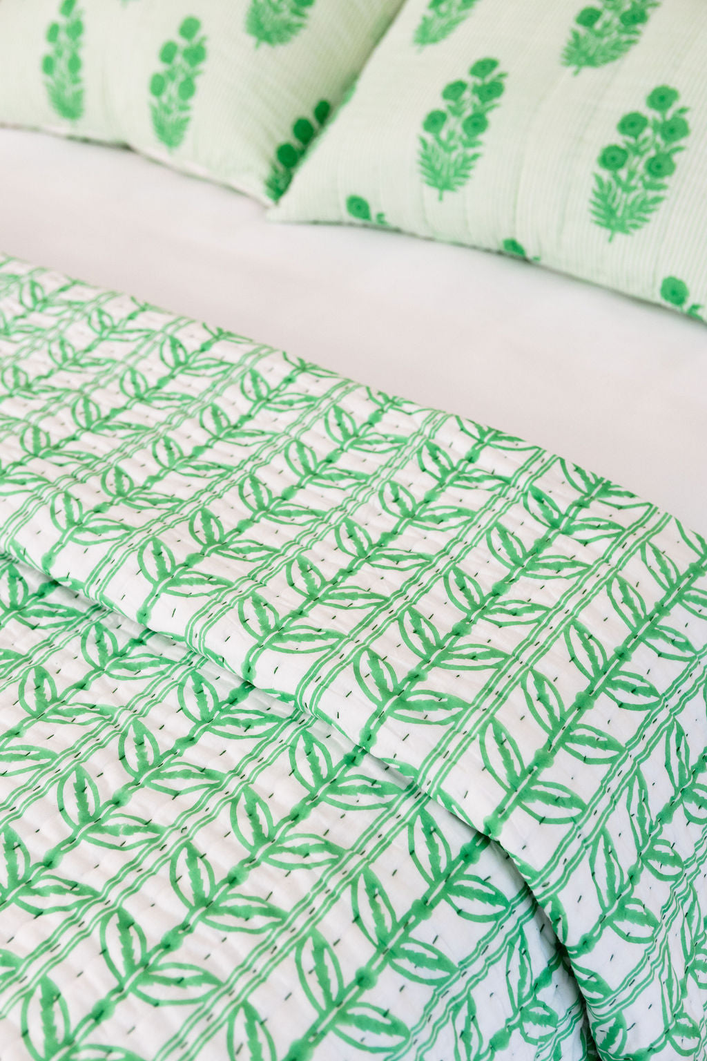 Gudri Quilt in Grecian Floral, Greenbriar