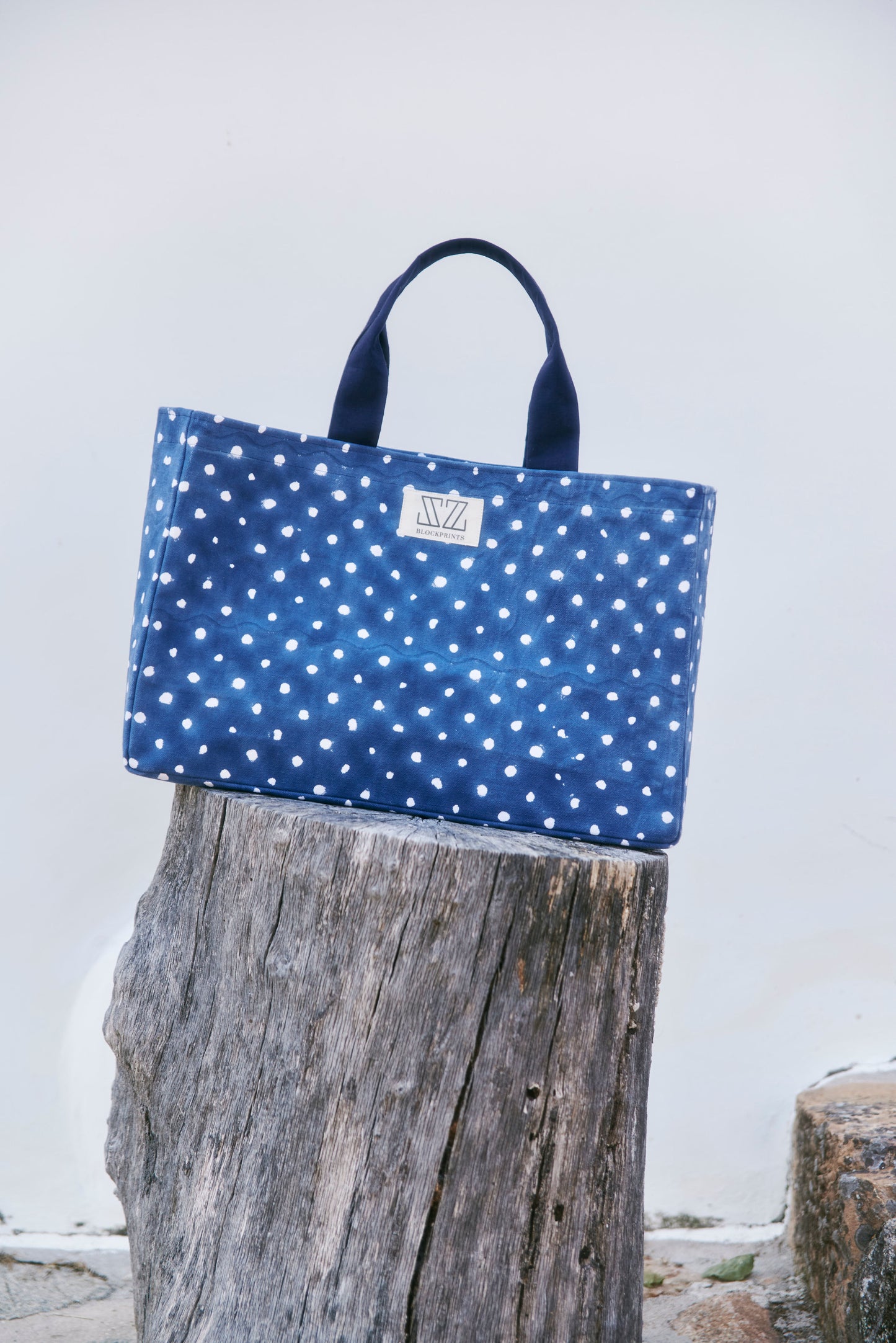 Final Sale: Shopper Bag in Polka Dots