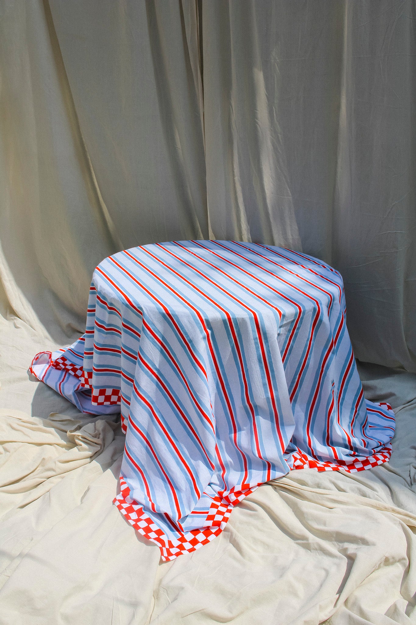 Tablecloth in Cashmere Blue