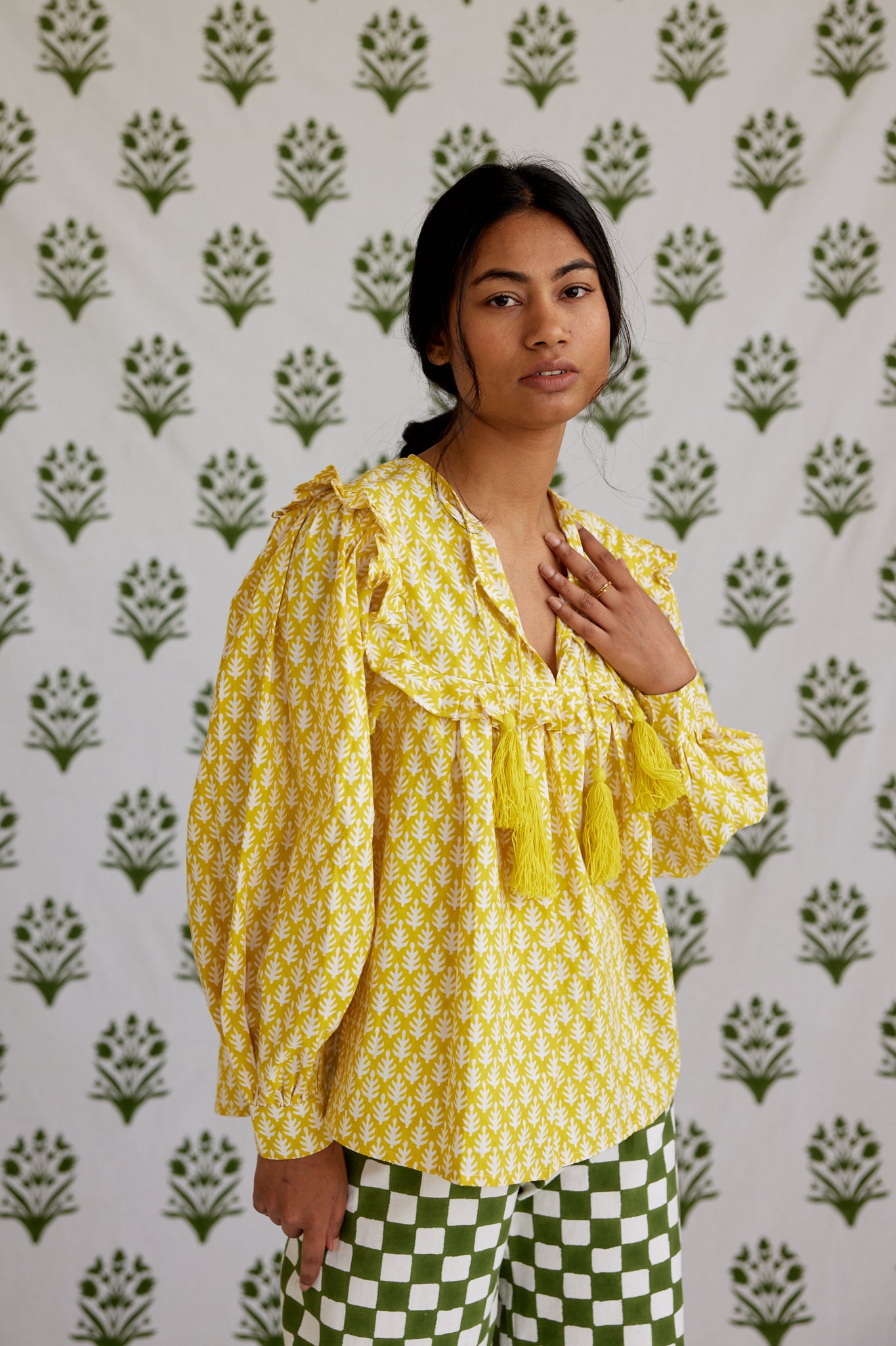 Clover Top in Cornfield Yellow