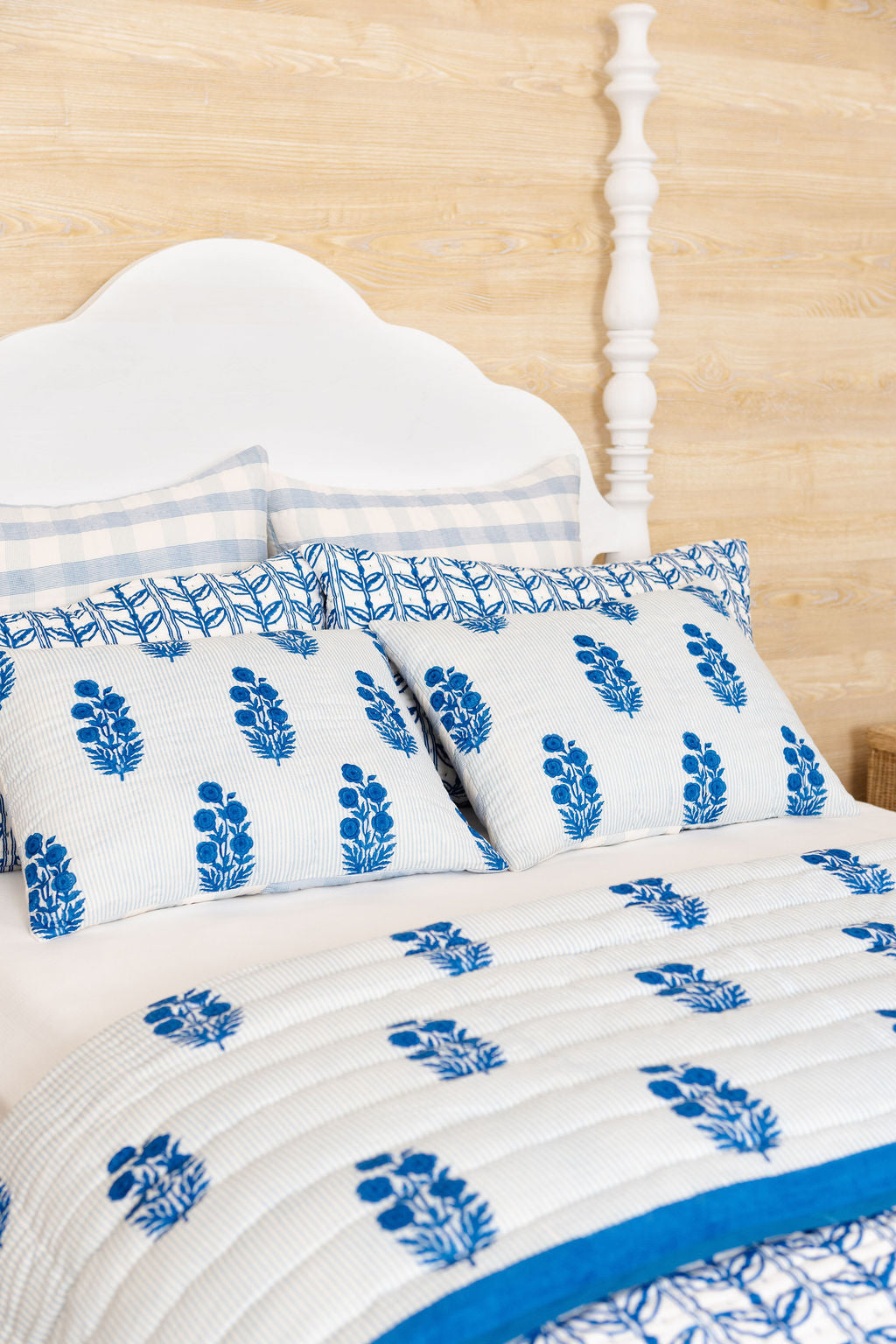 Standard Gudri Sham in Grecian Floral, Directoire Blue