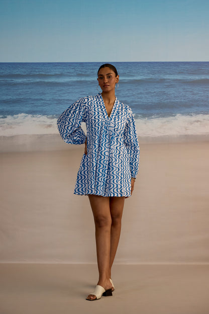 Lara Dress in Wavy Print