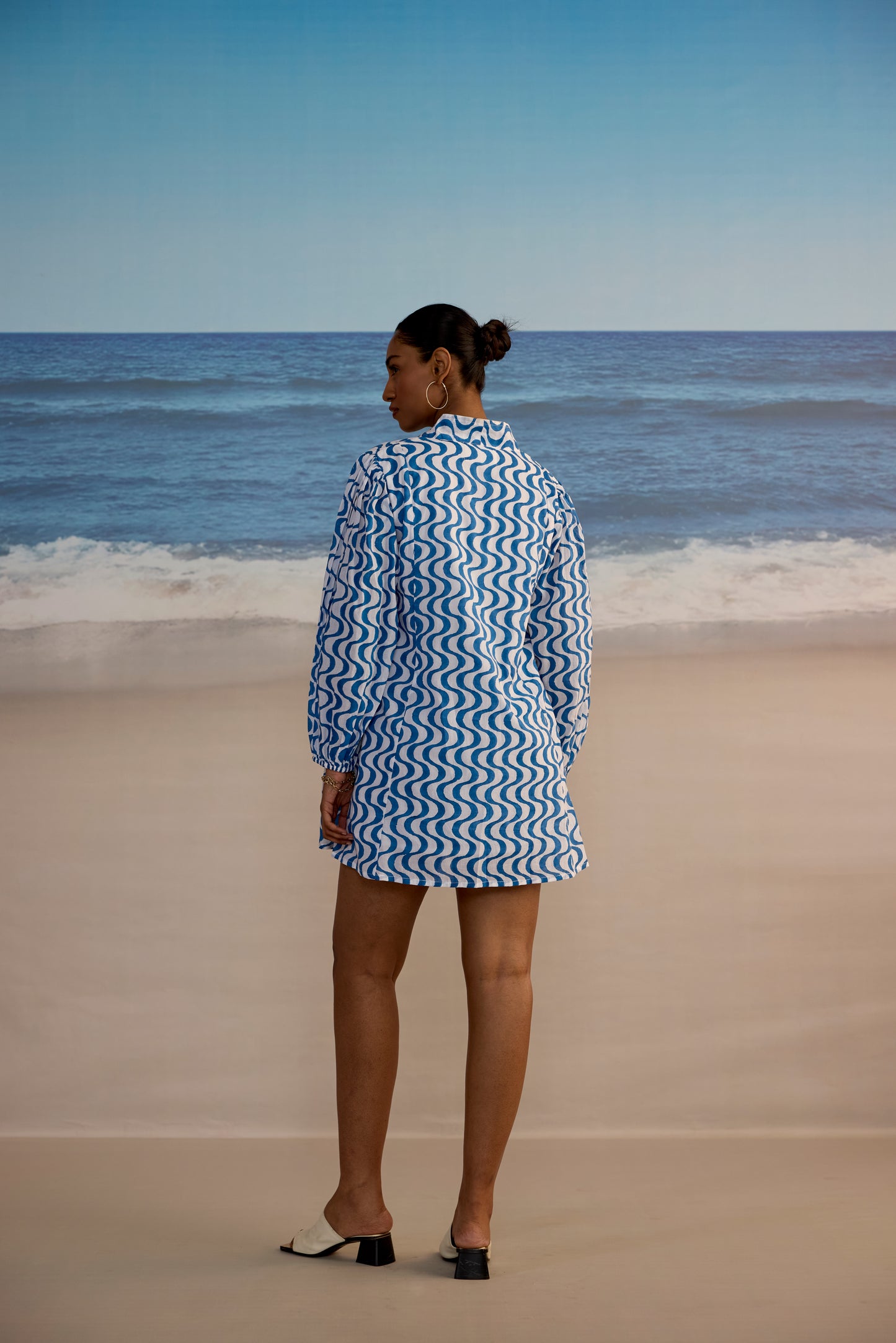 Lara Dress in Wavy Print