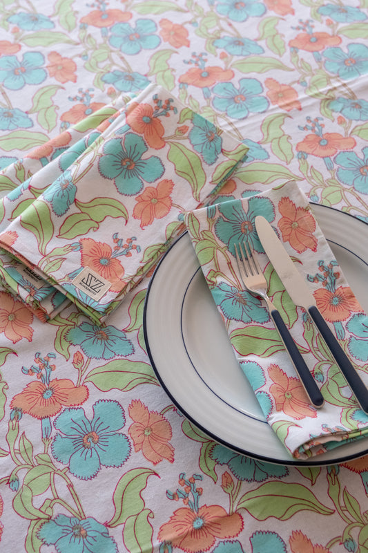 Napkin Set in Flower Power Print