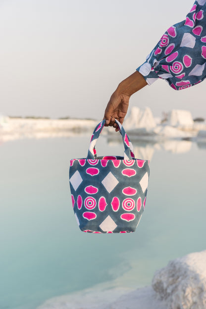 Roma Tote in Button Print