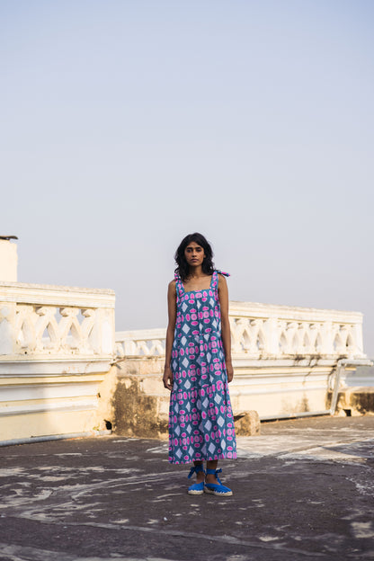Final Sale: Winslow Dress in Button Print
