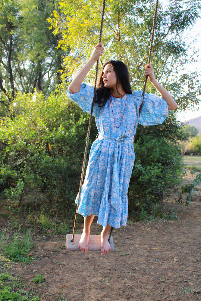 Final Sale: Aaron Dress in China Blue & Warm Grass