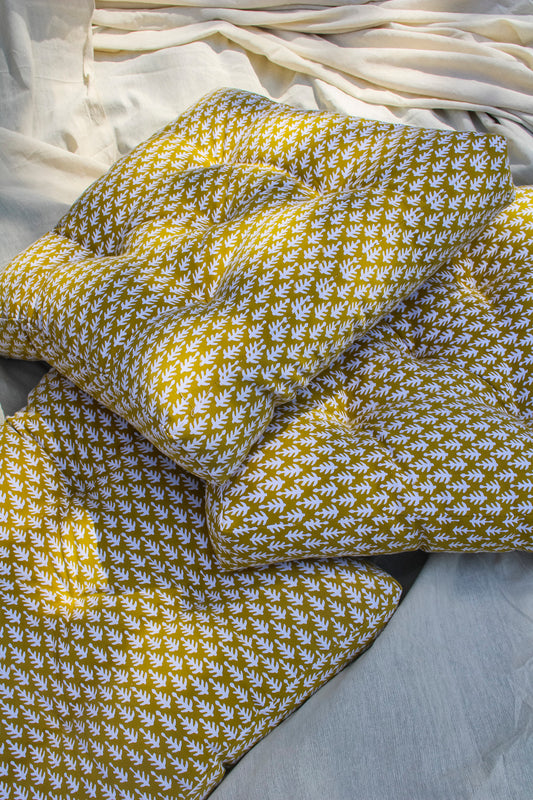 Reverse Patti Print Upholstery Fabric Swatch