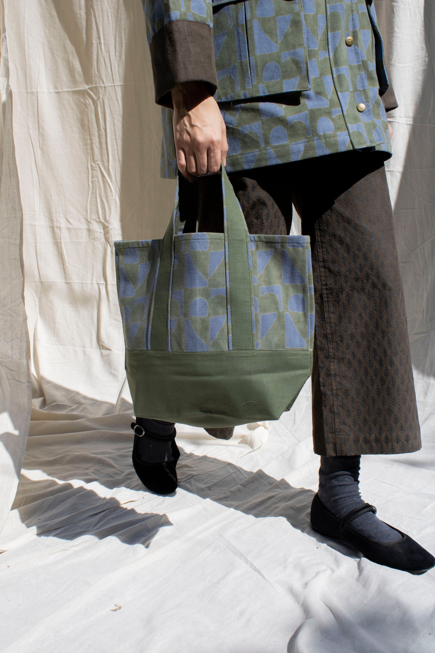 Maine Large Tote in Heart Cookie