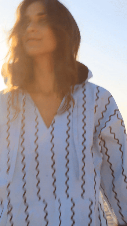 Final Sale: Surf Pullover in Maggi Print