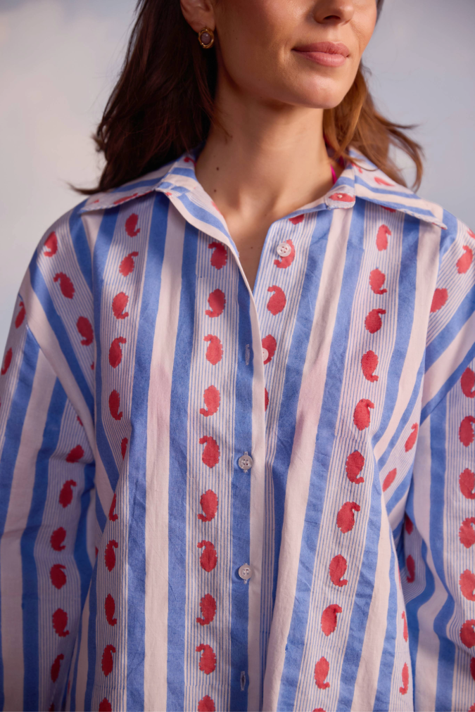 Oversized Buttoned Down Shirt in Ribbon Print