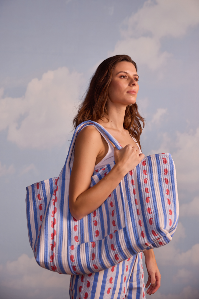 Weekend Duffle in Ribbon Print