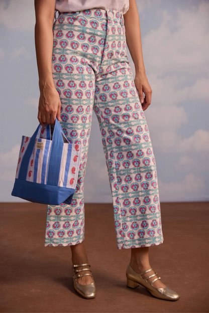 Maine Medium Tote Ribbon Print