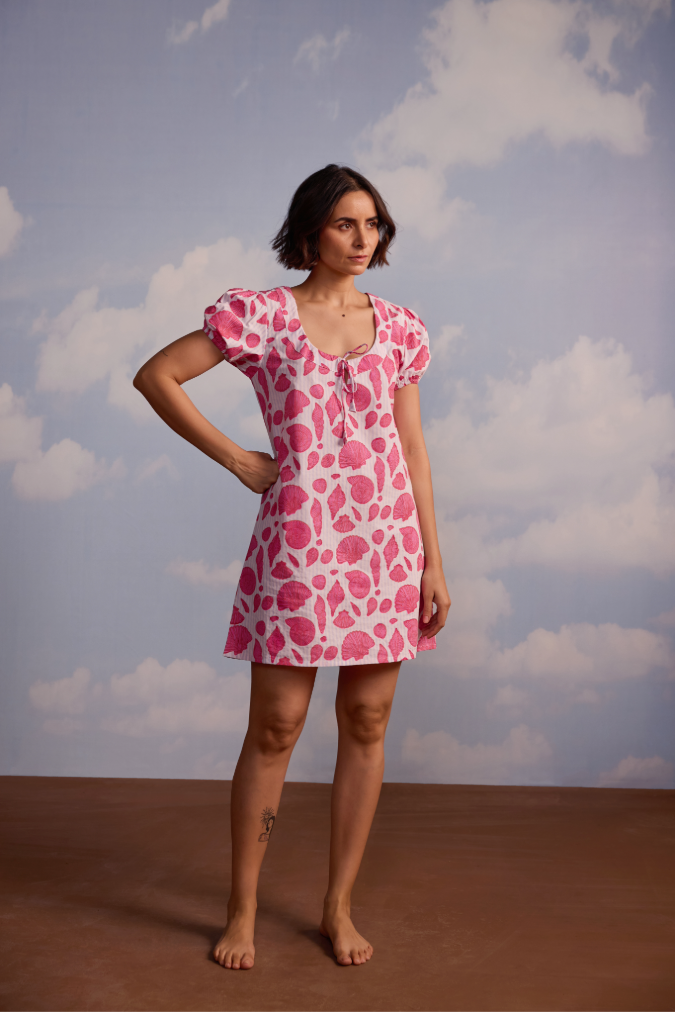 Mansi Dress in Sea Shell on Thin Stripe
