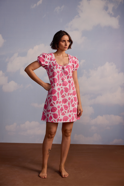Mansi Dress in Sea Shell on Thin Stripe