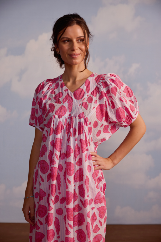 Sai Dress in Sea Shell on Thin Stripe