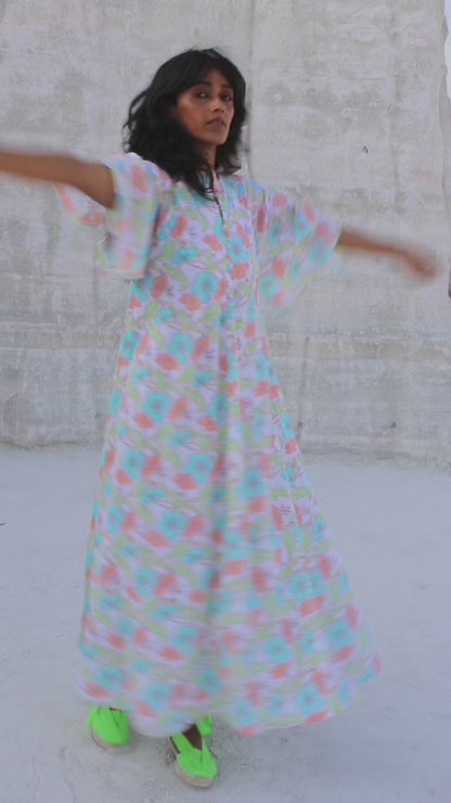 Final Sale: Artemisia Dress in Flower Power Print
