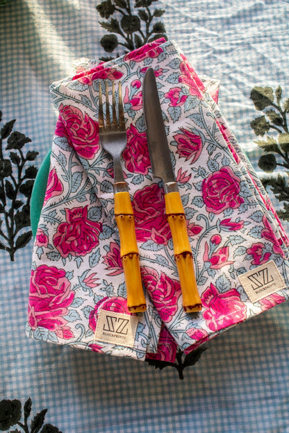 Napkin Set in Rose Print